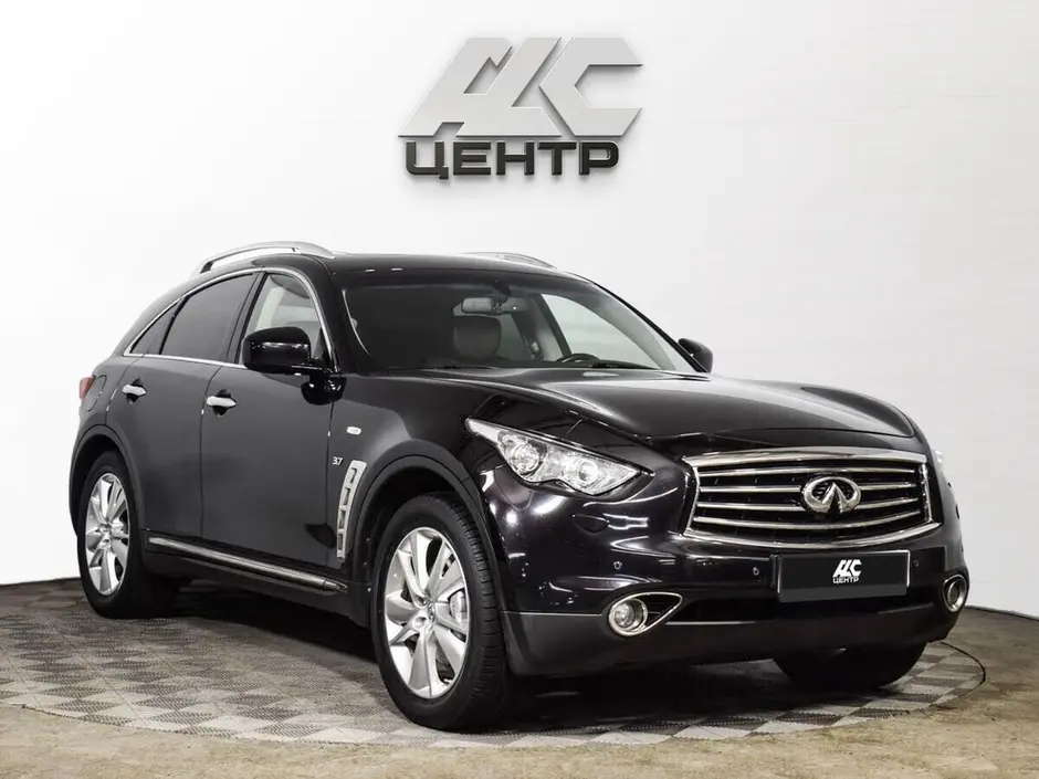 Infiniti QX70