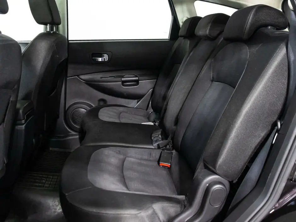 Nissan Qashqai+2
