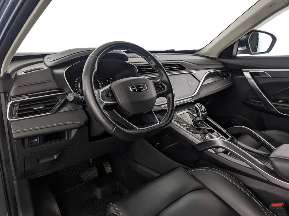 Geely Atlas Pro
