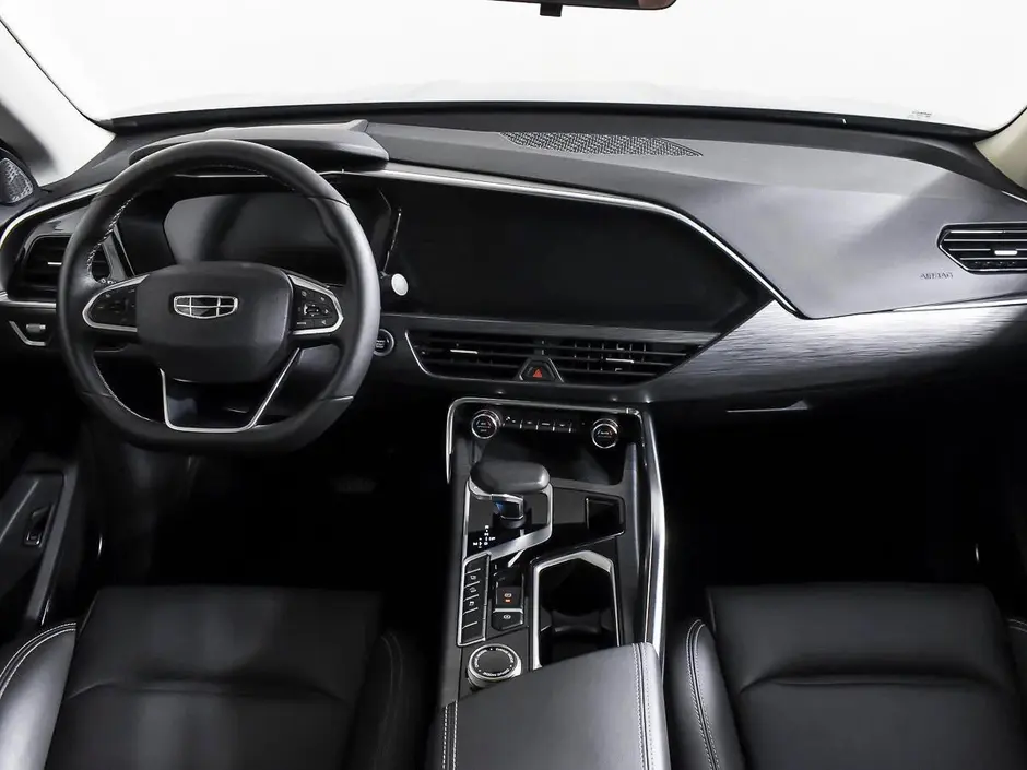 Geely Tugella