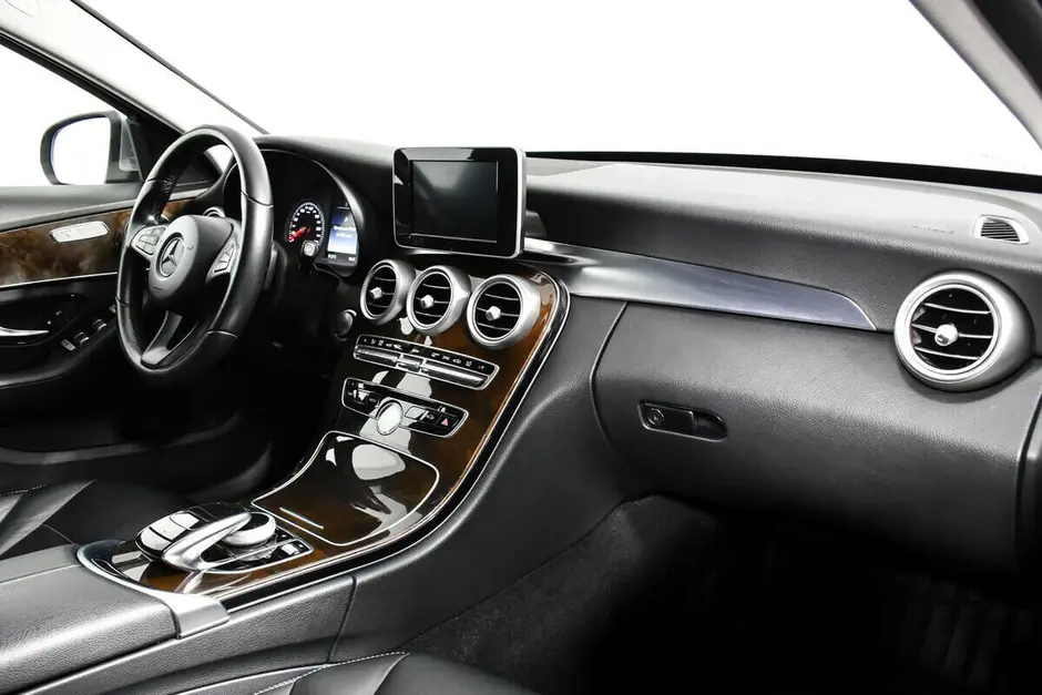 Mercedes-Benz C-Класс