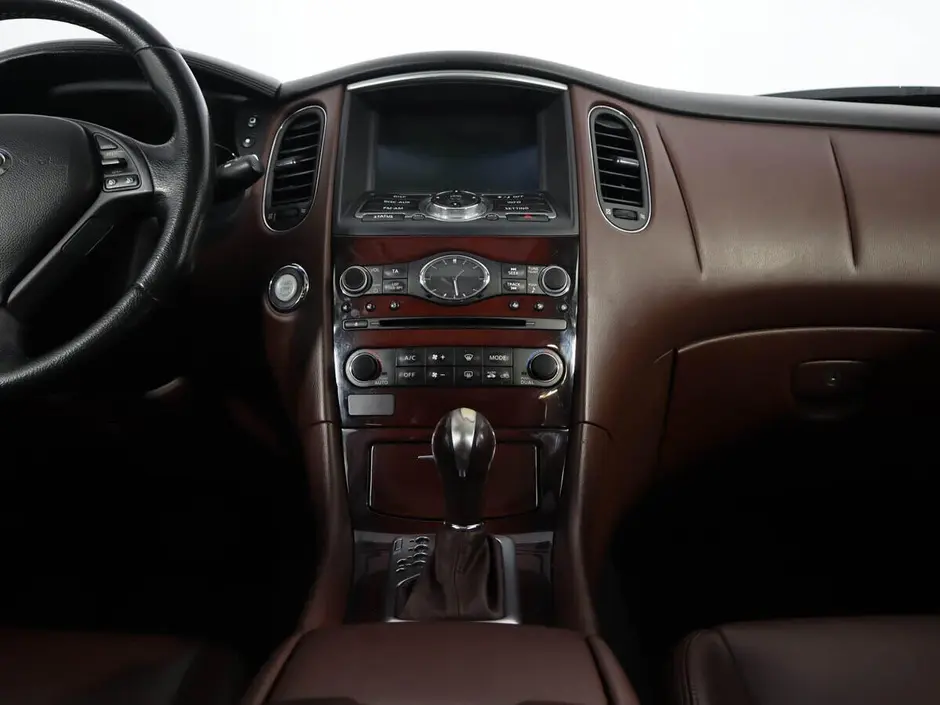 Infiniti QX50