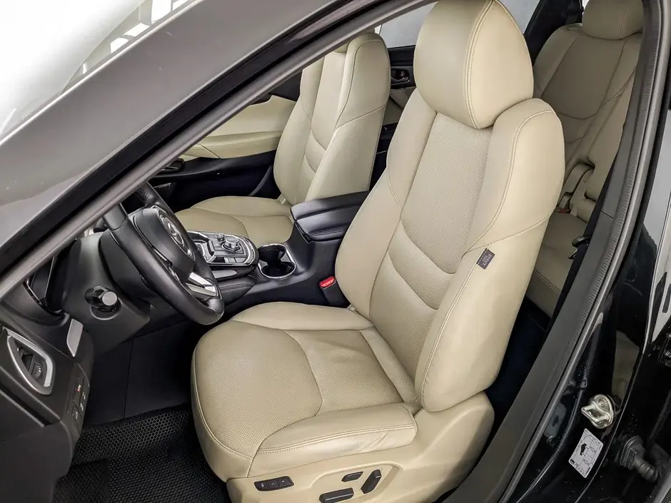 Mazda CX-9