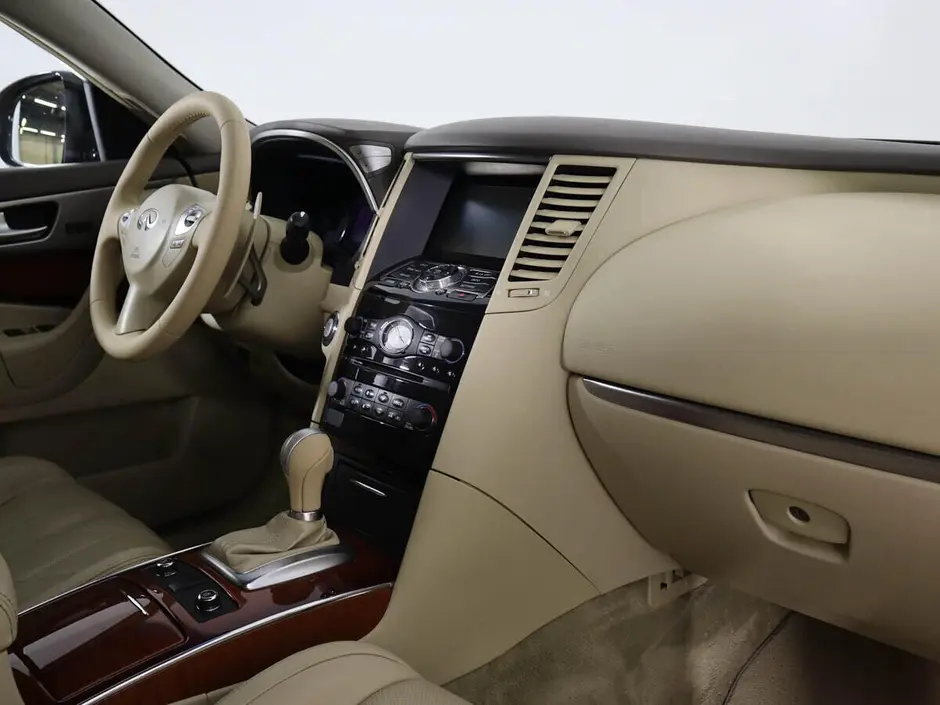 Infiniti FX