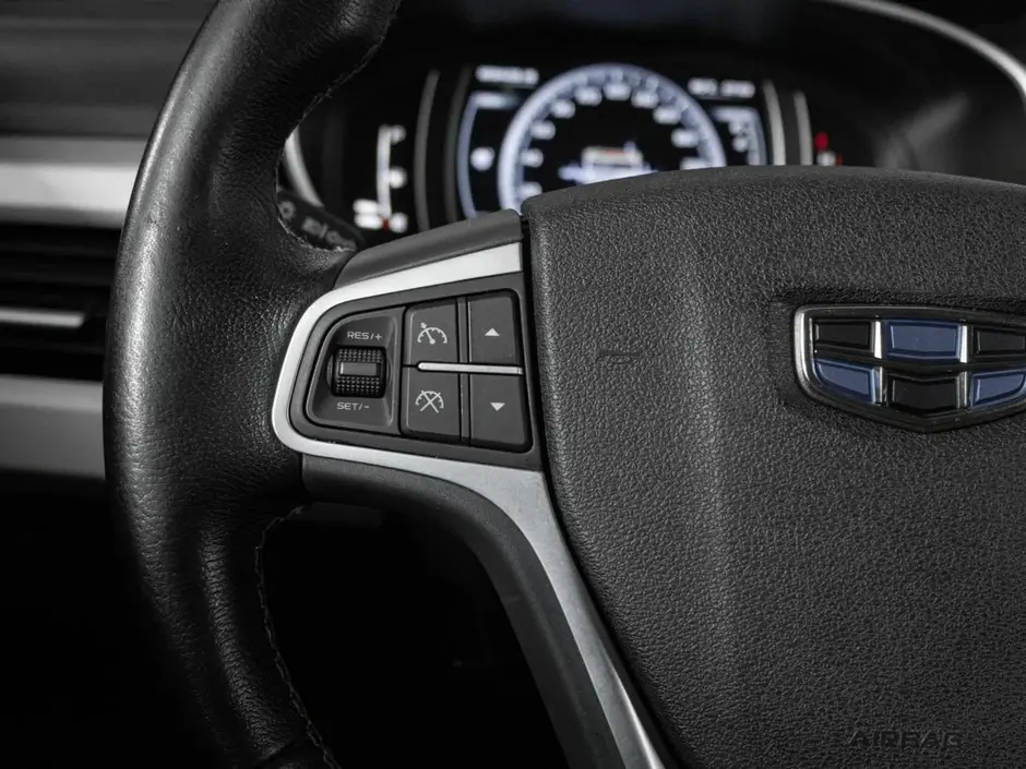 Geely Atlas