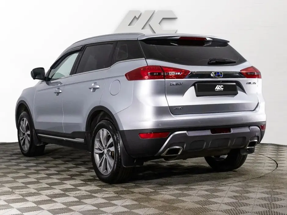 Geely Atlas