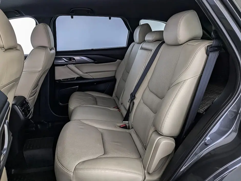 Mazda CX-9