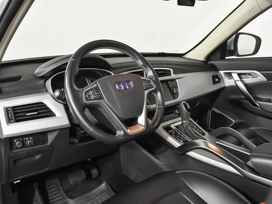 Geely Atlas