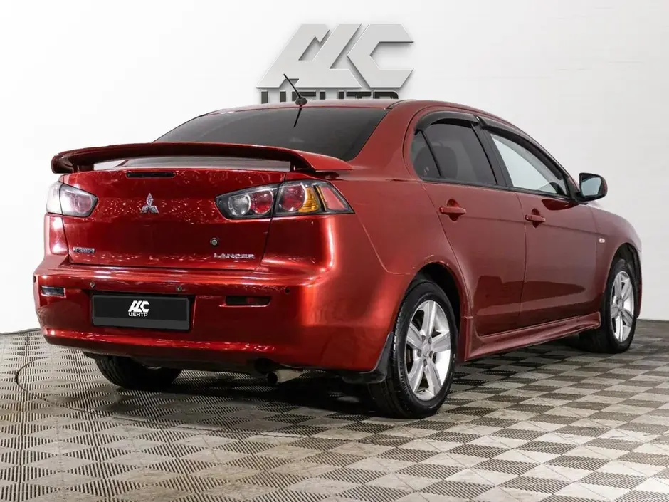 Mitsubishi Lancer