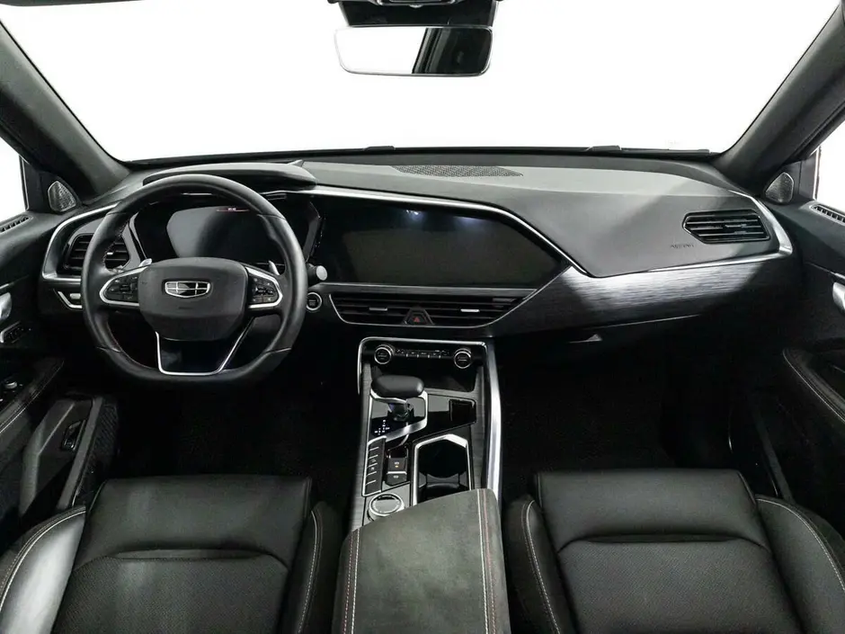 Geely Tugella