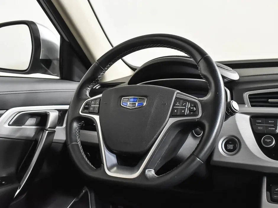 Geely Atlas