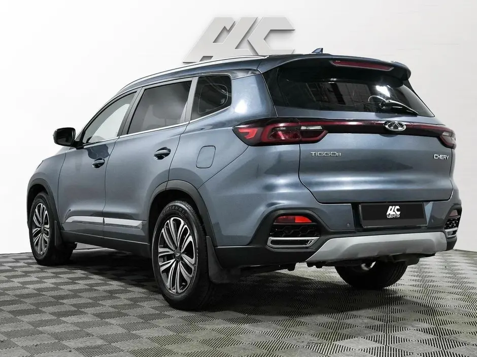 Chery Tiggo 8