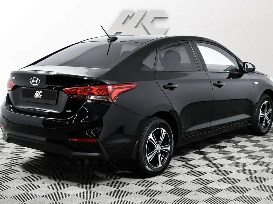 Hyundai Solaris