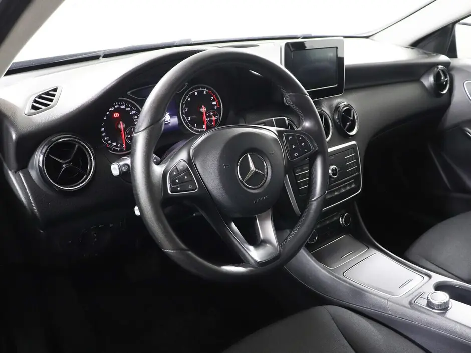 Mercedes-Benz A-Класс