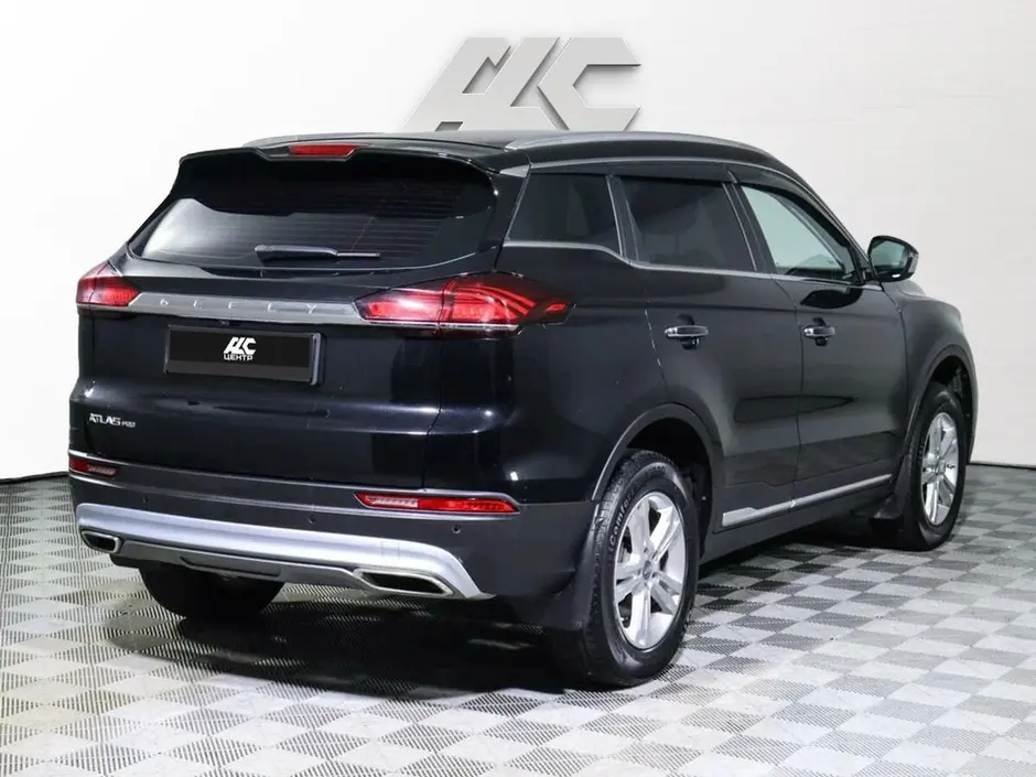 Geely Atlas Pro