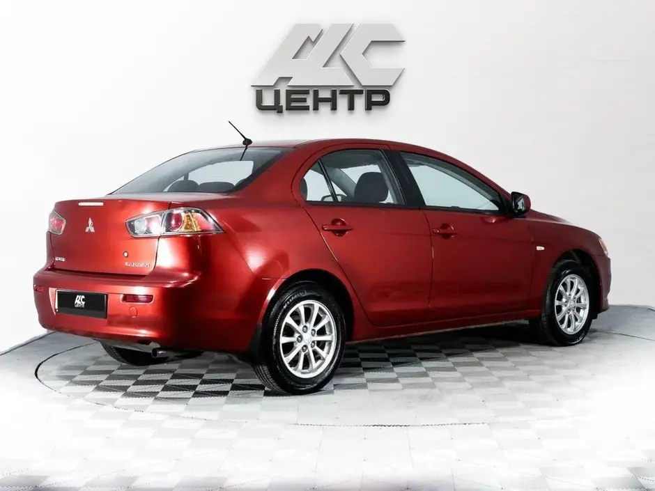 Mitsubishi Lancer