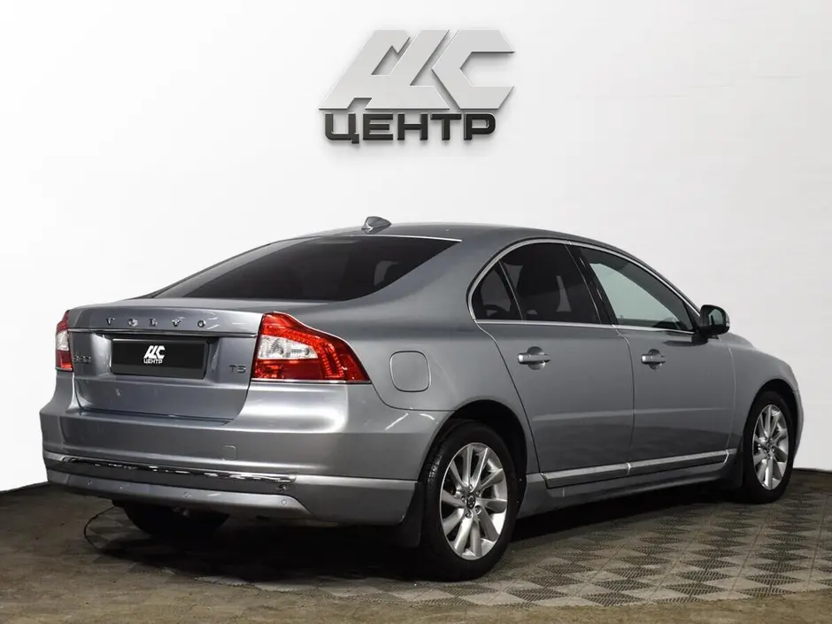 Volvo S80