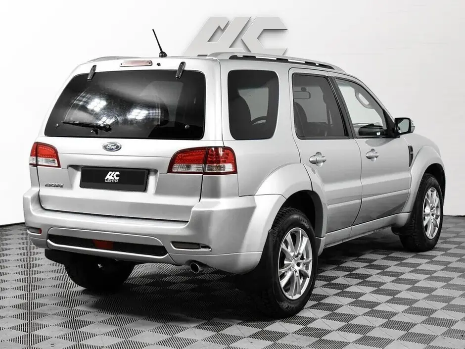 Ford Escape
