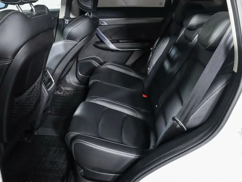 Geely Atlas Pro
