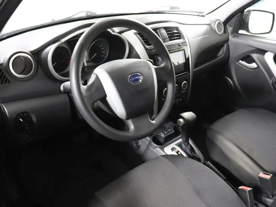 Datsun mi-DO
