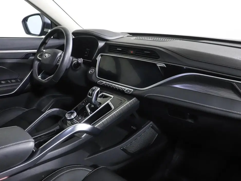 Geely Atlas Pro