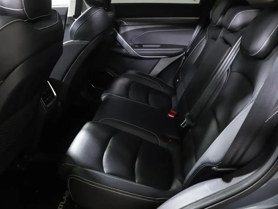 Geely Atlas Pro