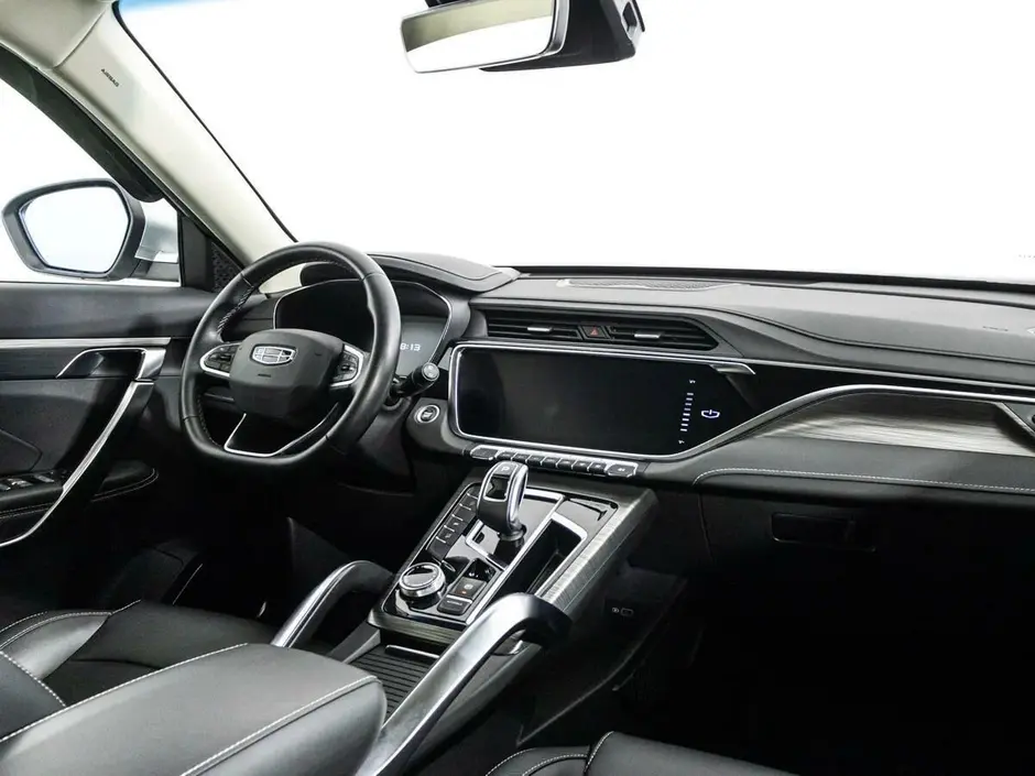Geely Atlas Pro