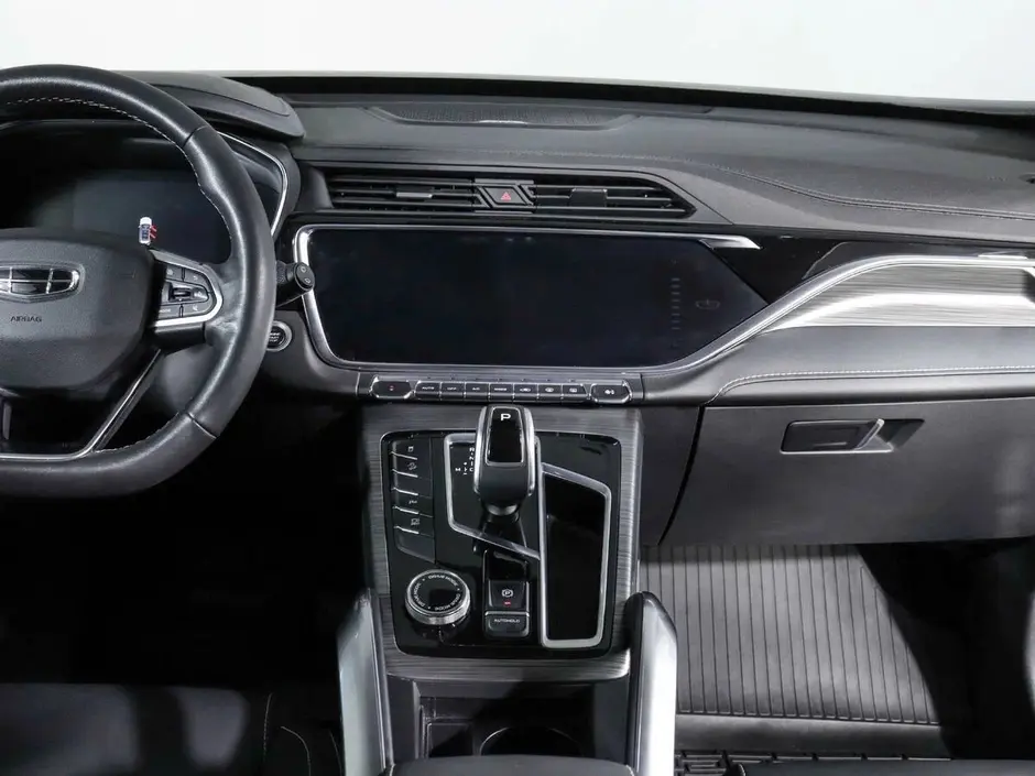 Geely Atlas Pro