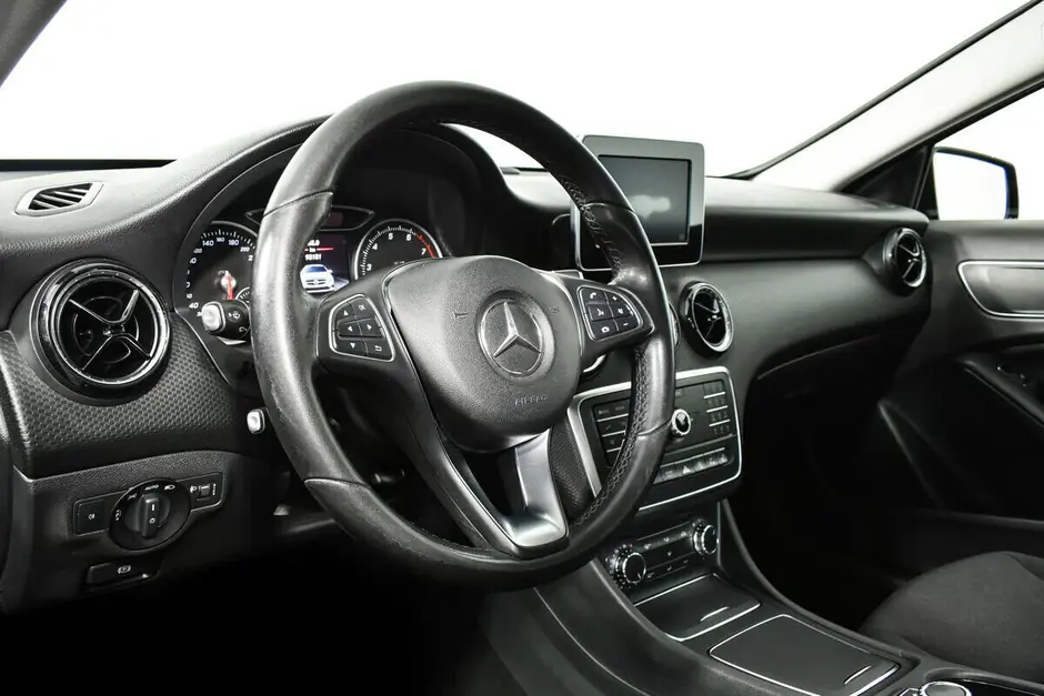 Mercedes-Benz A-Класс