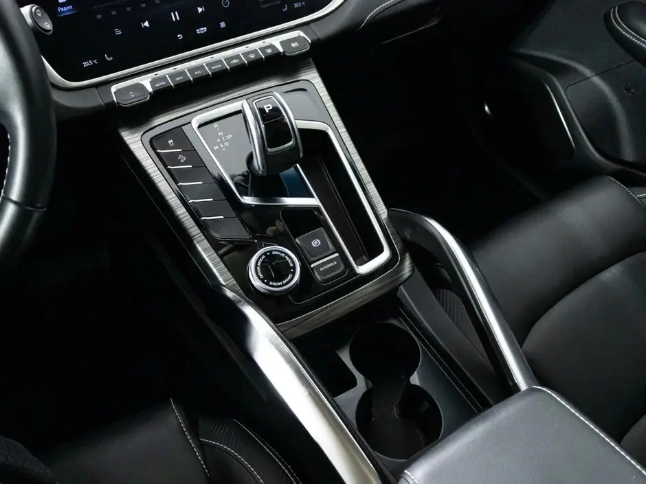 Geely Atlas Pro