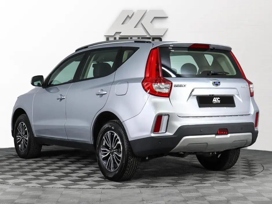 Geely Emgrand X7