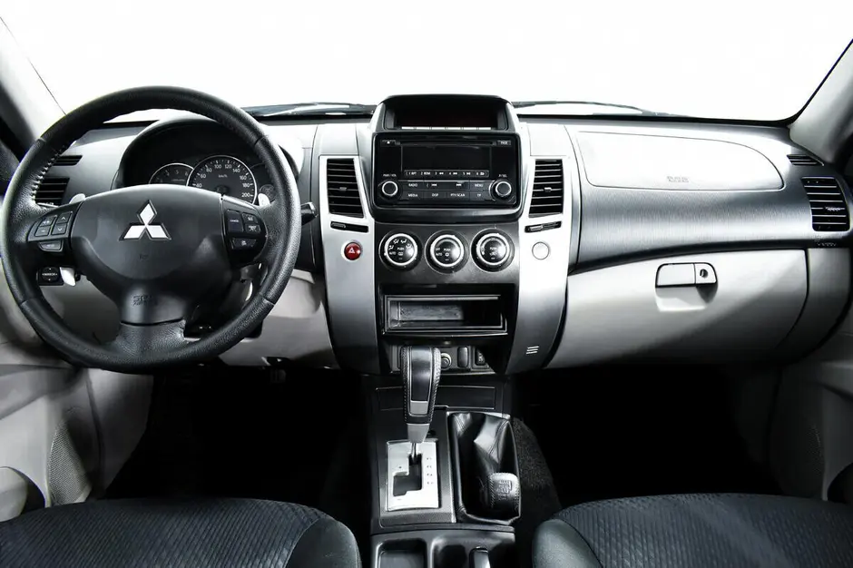Mitsubishi Pajero Sport