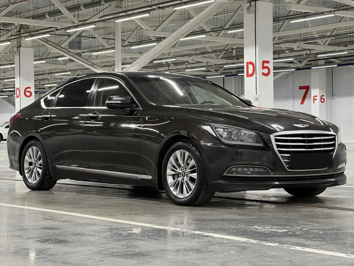 Hyundai Genesis