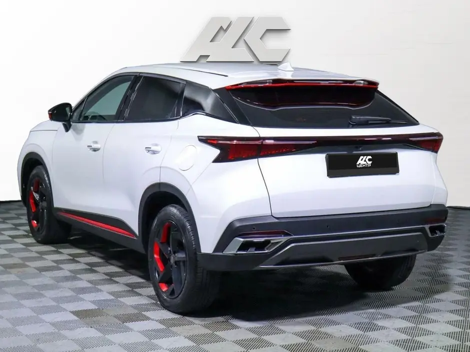 Omoda C5