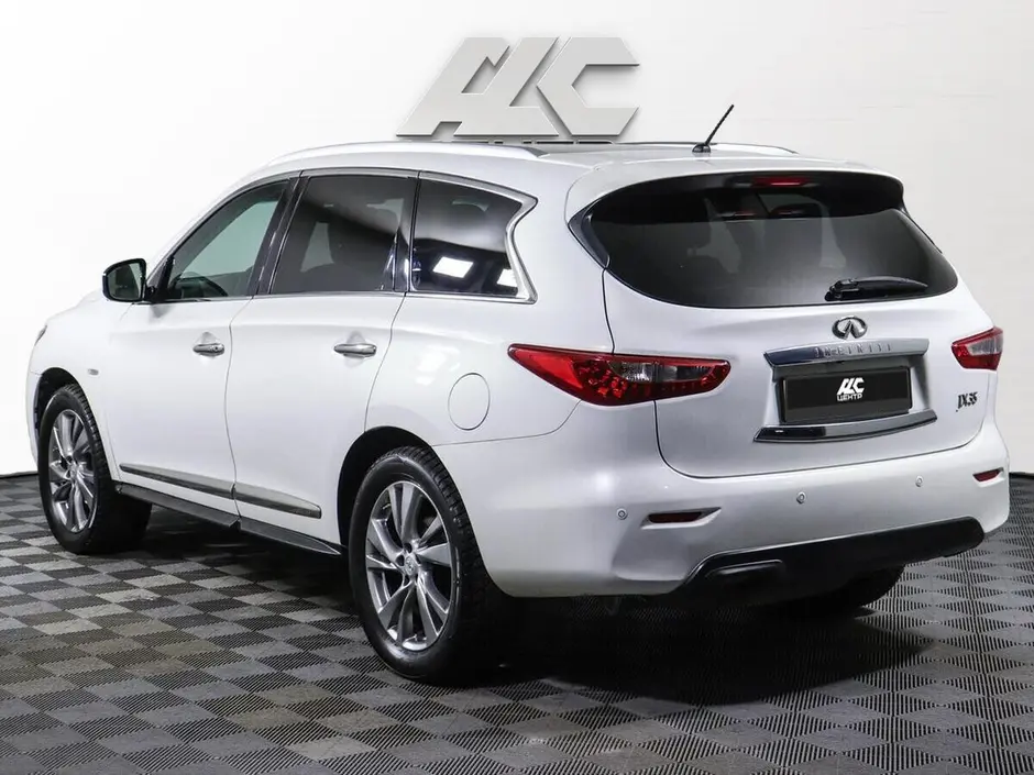 Infiniti JX