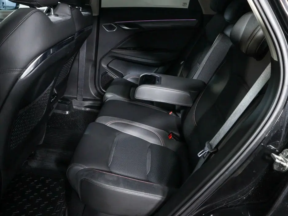 Geely Tugella
