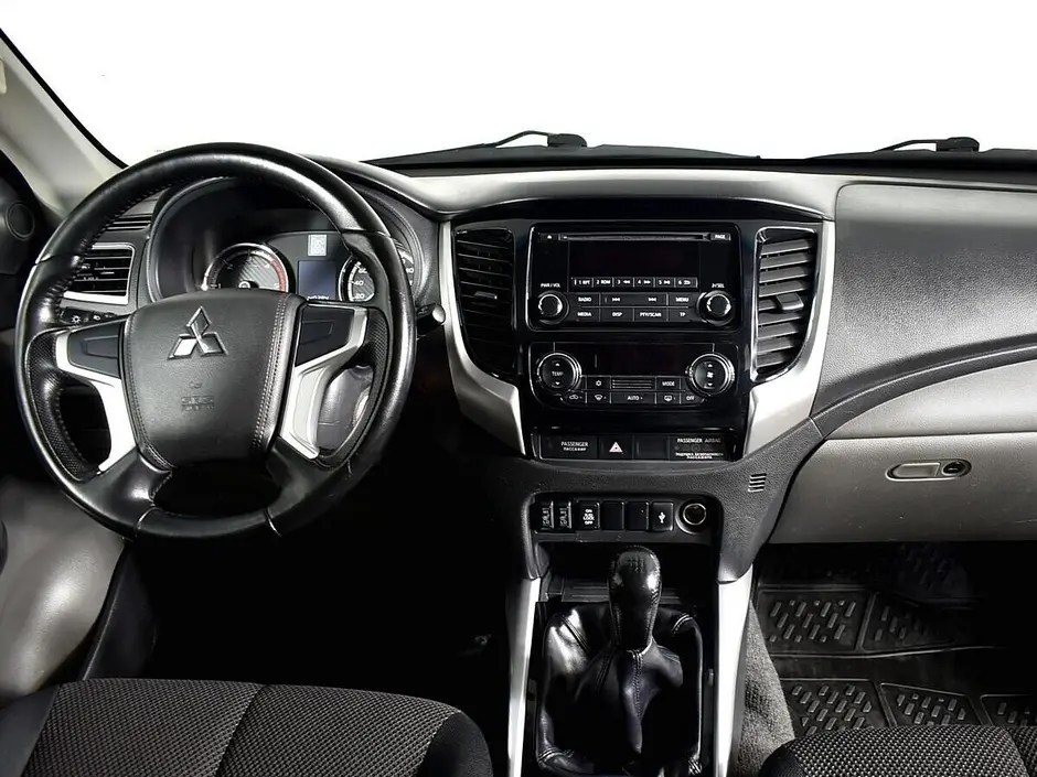 Mitsubishi L200