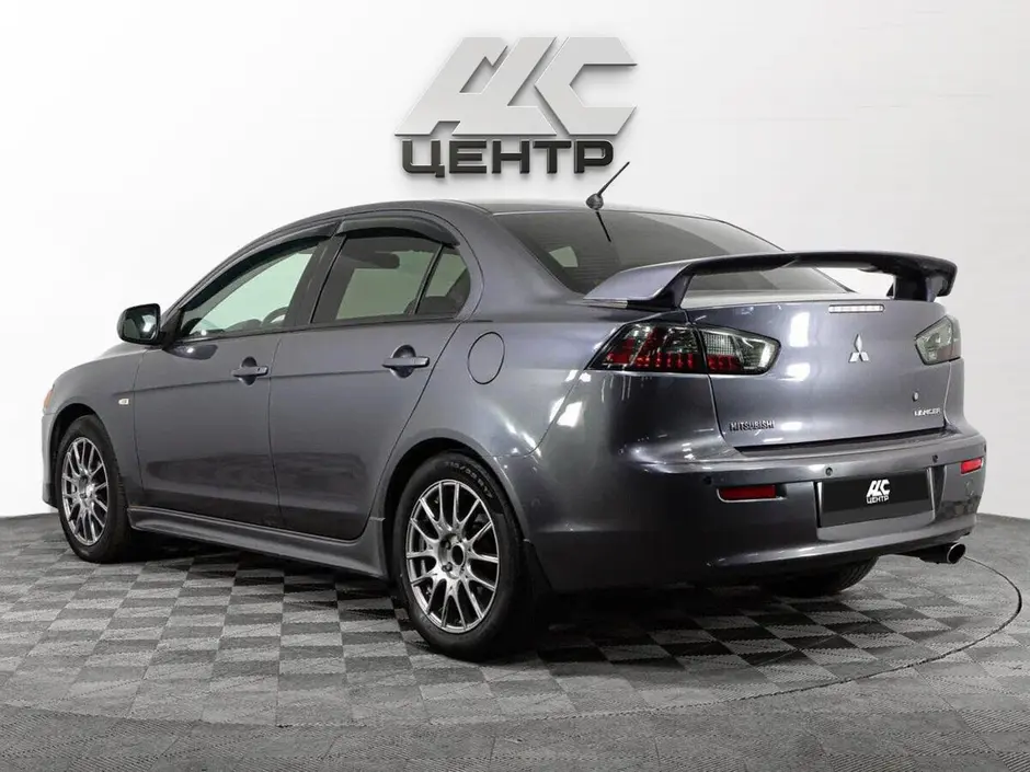 Mitsubishi Lancer