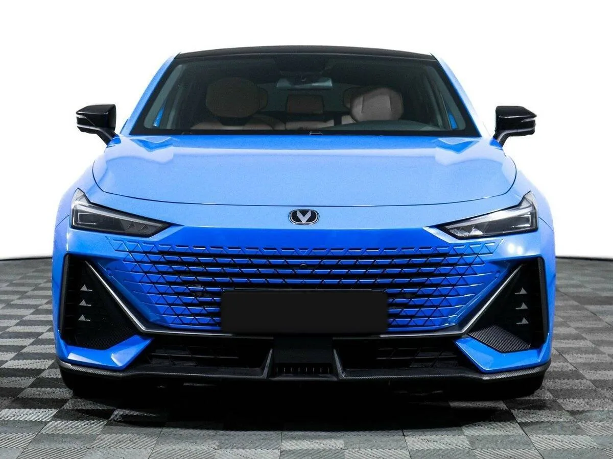Changan UNI-V