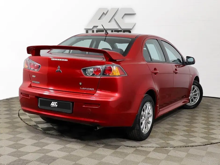 Mitsubishi Lancer