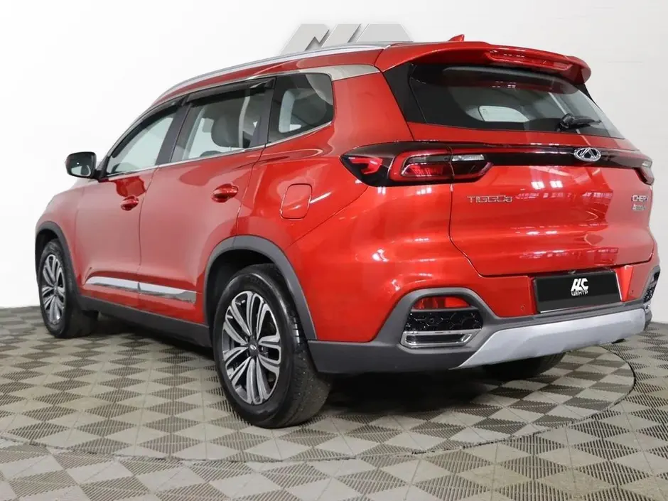 Chery Tiggo 8