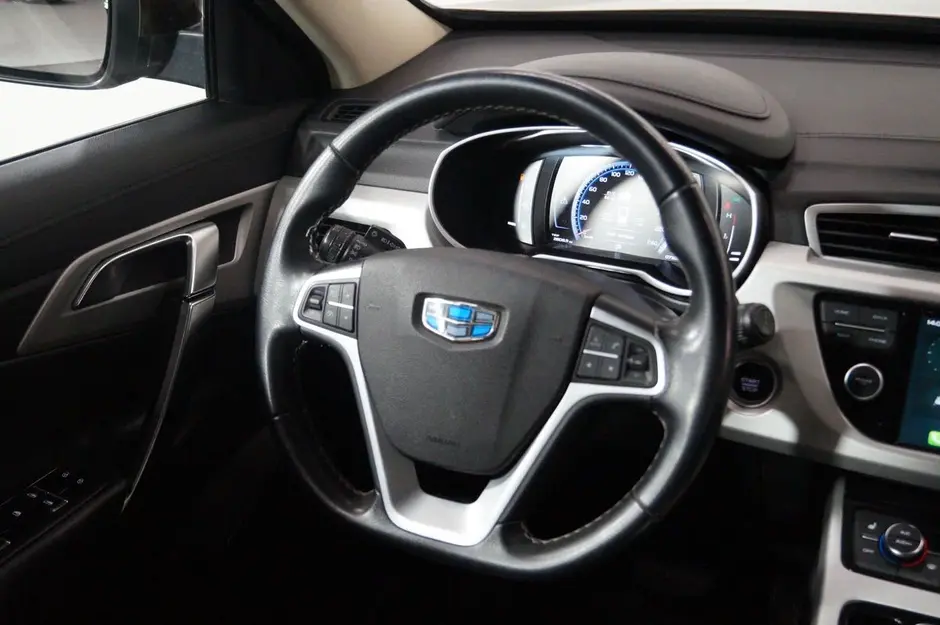 Geely Atlas
