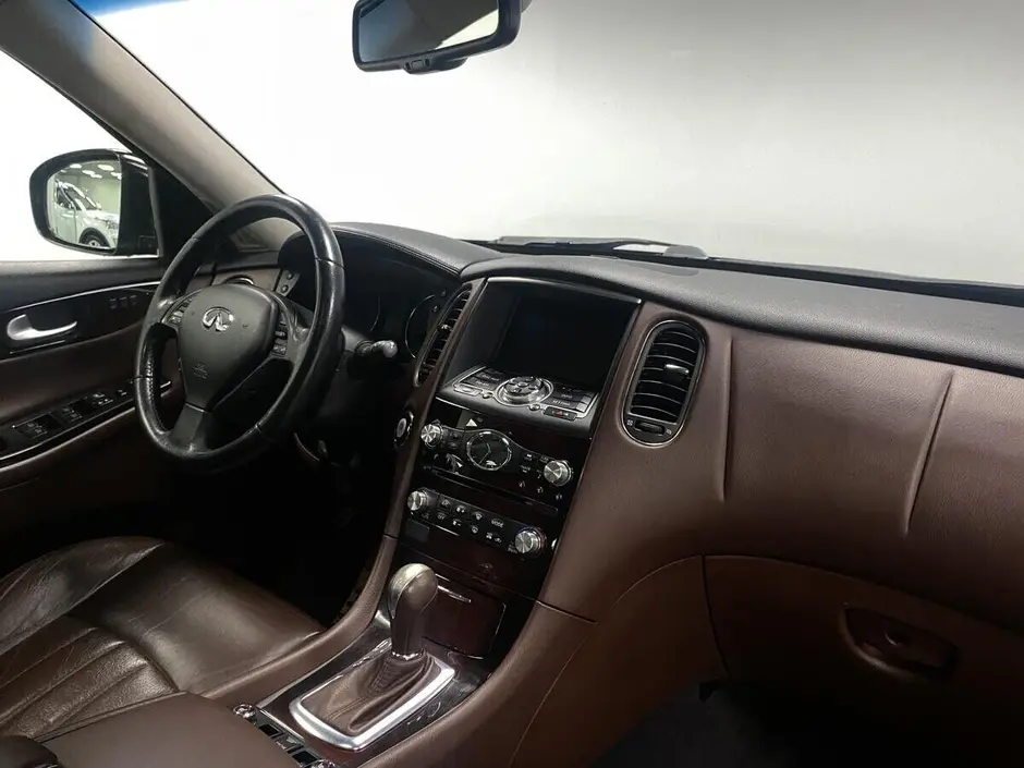 Infiniti EX