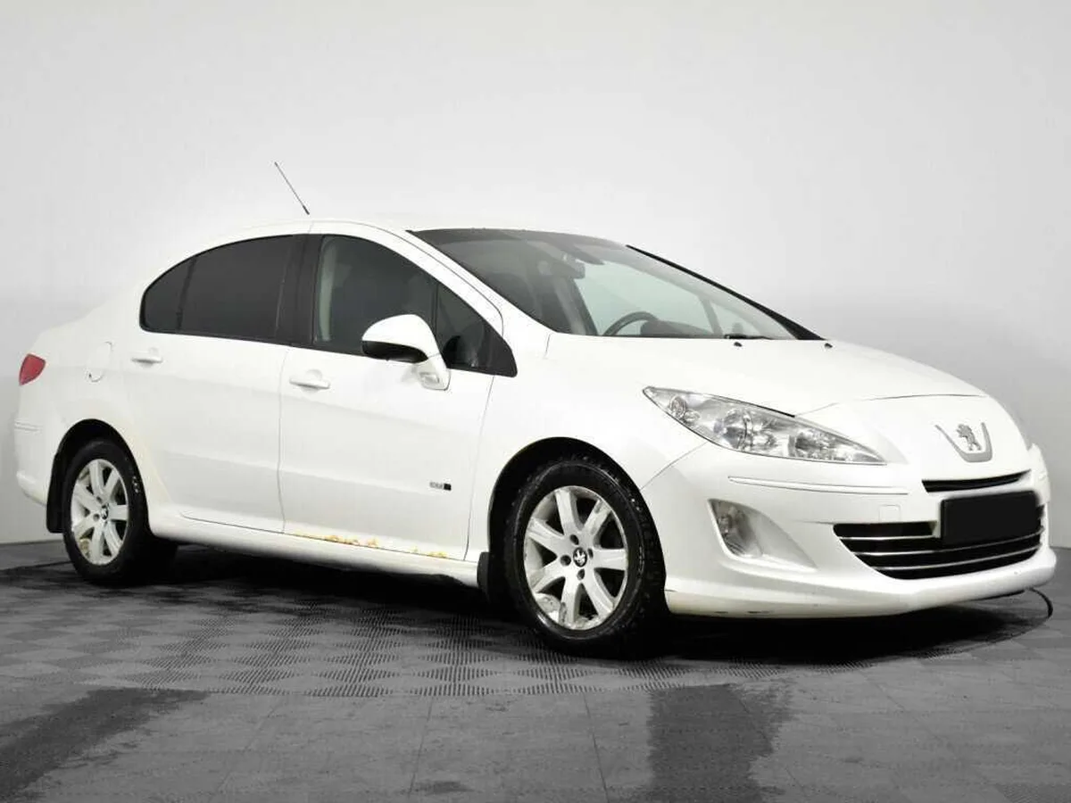 Peugeot 408