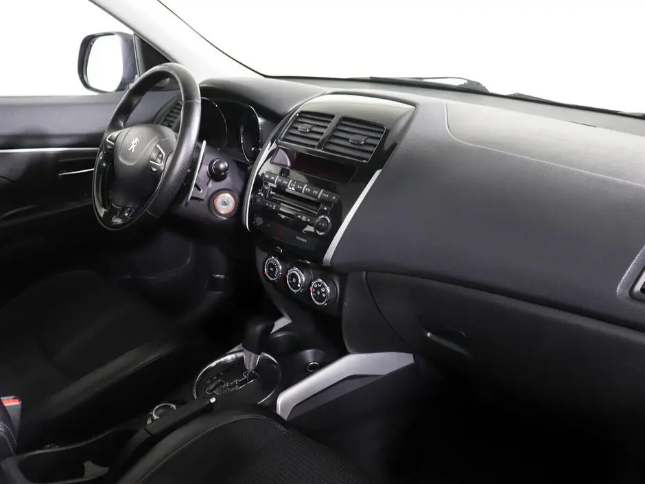 Peugeot 4008