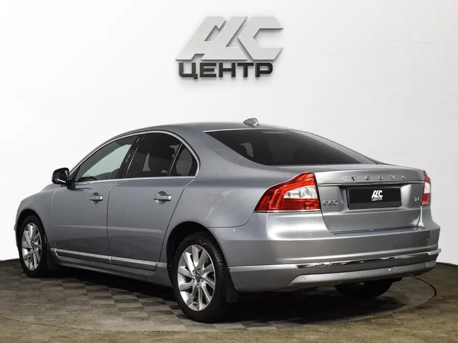 Volvo S80
