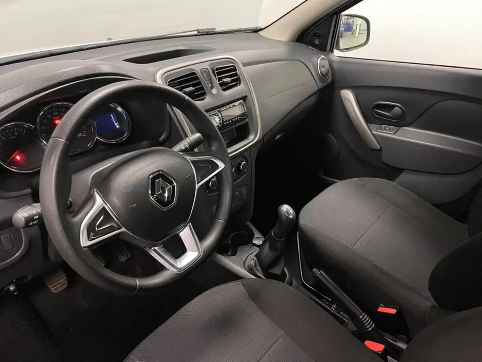 Renault Logan