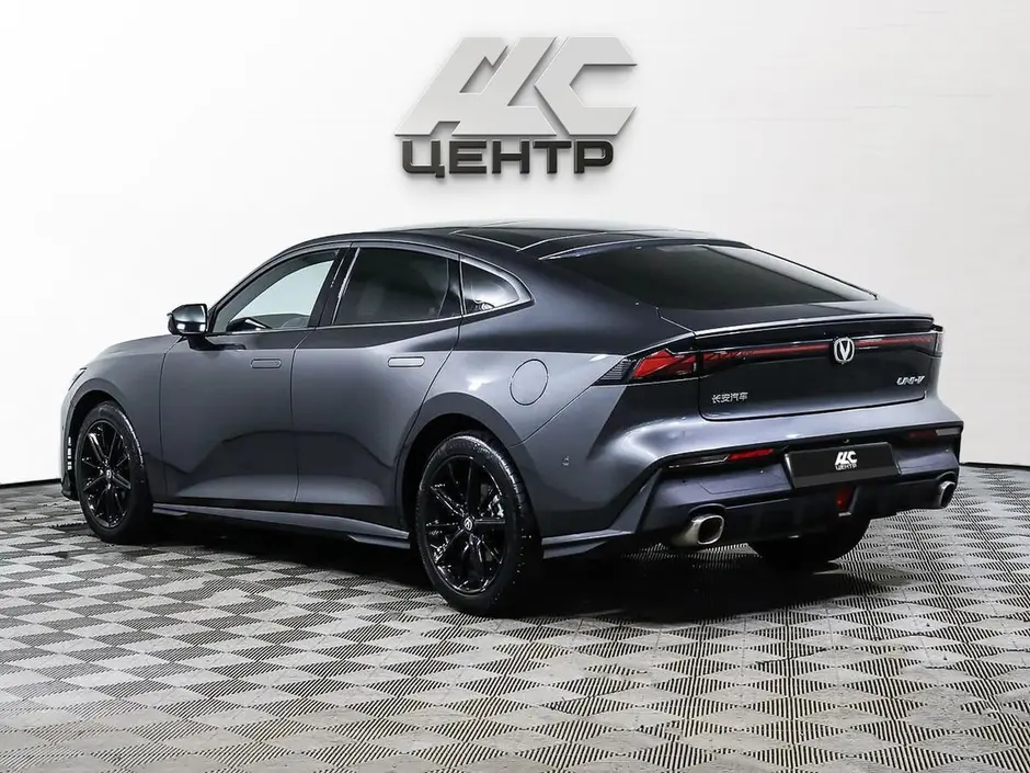 Changan UNI-V
