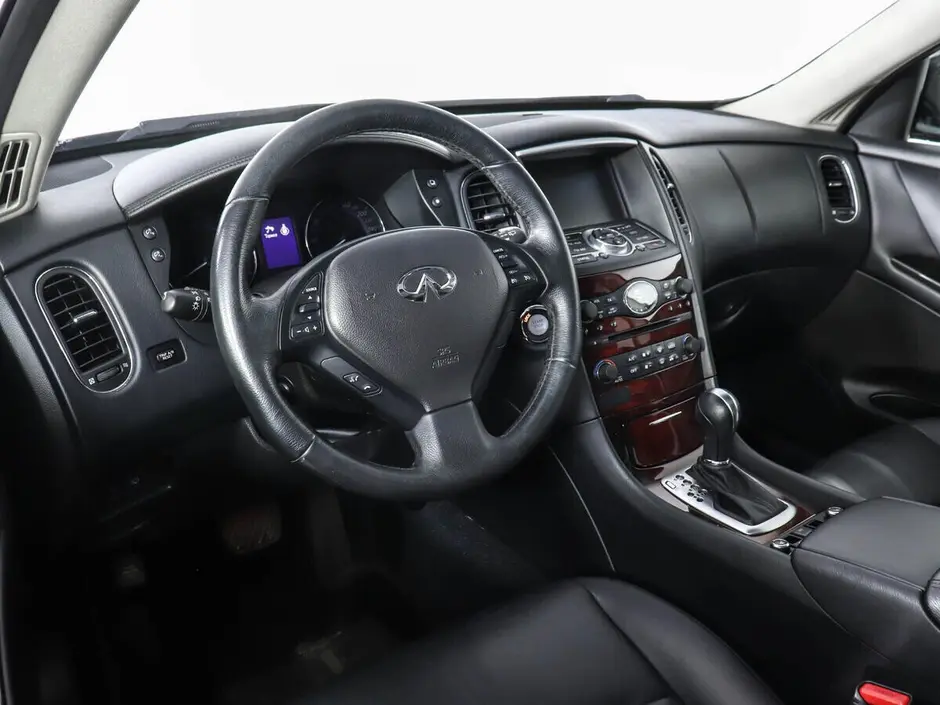 Infiniti QX50
