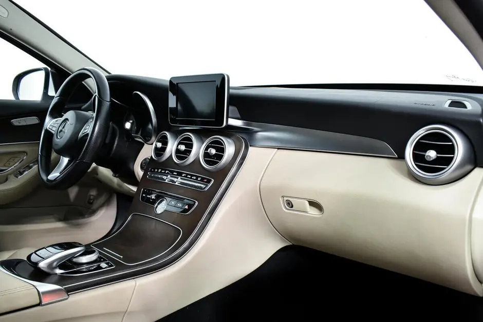 Mercedes-Benz C-Класс